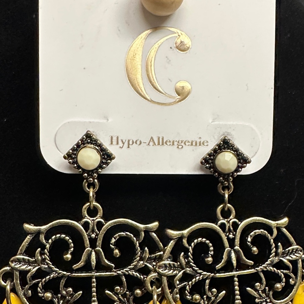 Filigree Chandelier Drop Earrings with Yellow Stone Teardrops - Picture 2 of 3